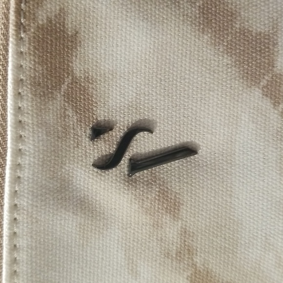 Vera Wang Satchel Purse - Picture 7 of 16